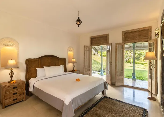 Villa 5bd Moroccan Style Luxury In The Heart Of