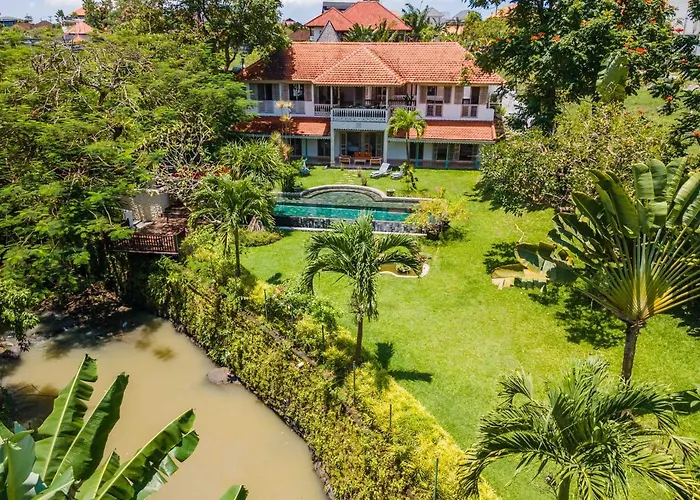 Villa 5bd Moroccan Style Luxury In The Heart Of