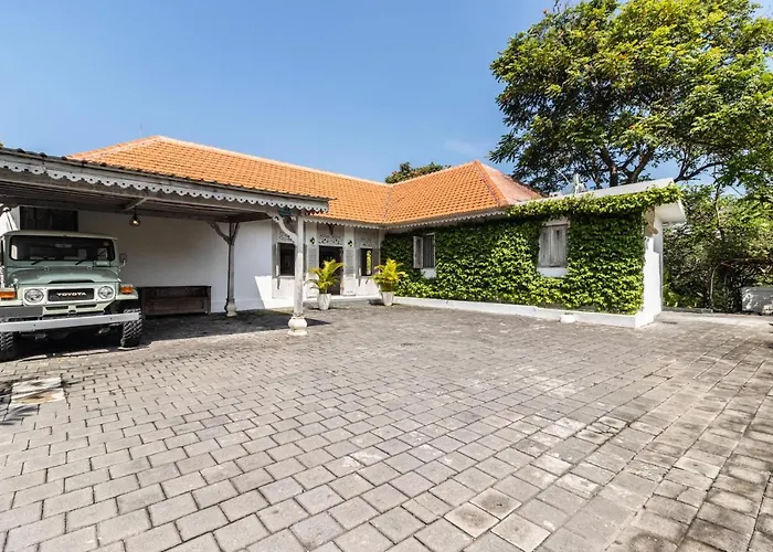Villa 5bd Moroccan Style Luxury In The Heart Of