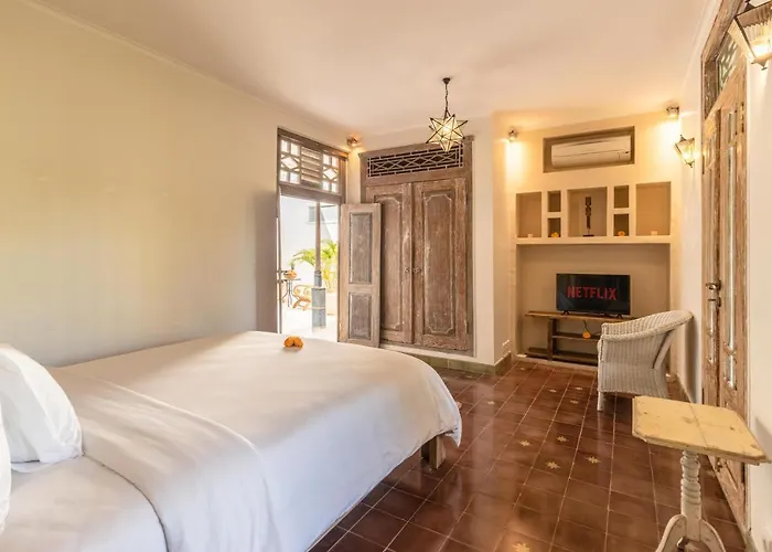 Villa 5bd Moroccan Style Luxury In The Heart Of *