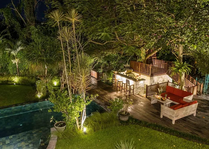 Villa 5bd Moroccan Style Luxury In The Heart Of